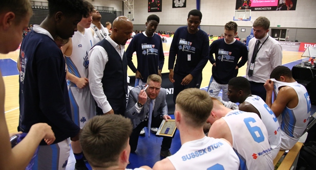 Organise an Introduction to Coaching Basketball Award